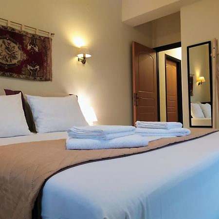 Vila Kalielaia Mouzakion  Ngoại thất bức ảnh